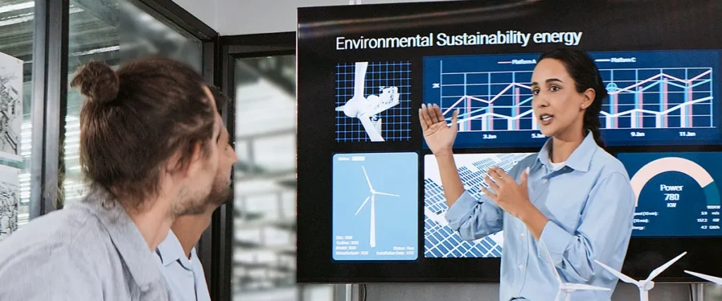 ISO 50001 - Zwei Personen besprechen das Energiemanagementsystem